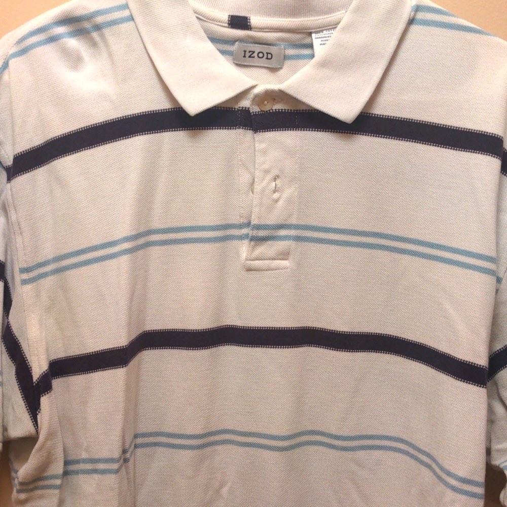 Mens Izod golf shirt. 100% cotton cream/light blue/navy